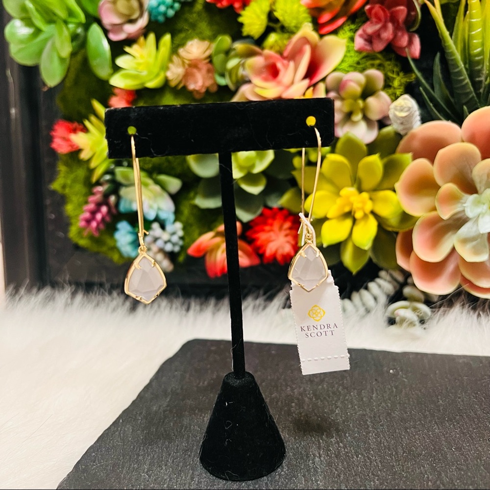 [Kendra Scott] Carinne Gold & Gray Earrings